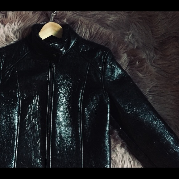 Jacket - Picture 3 of 4